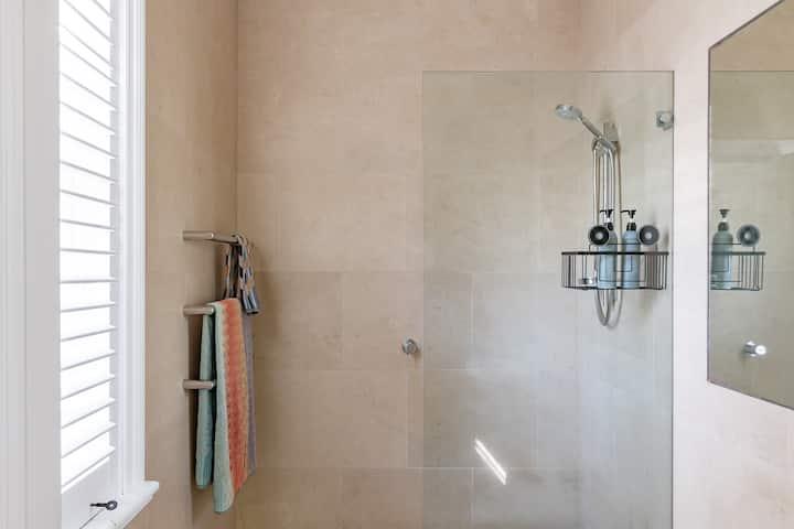 villa-bonneville-darling-point-23