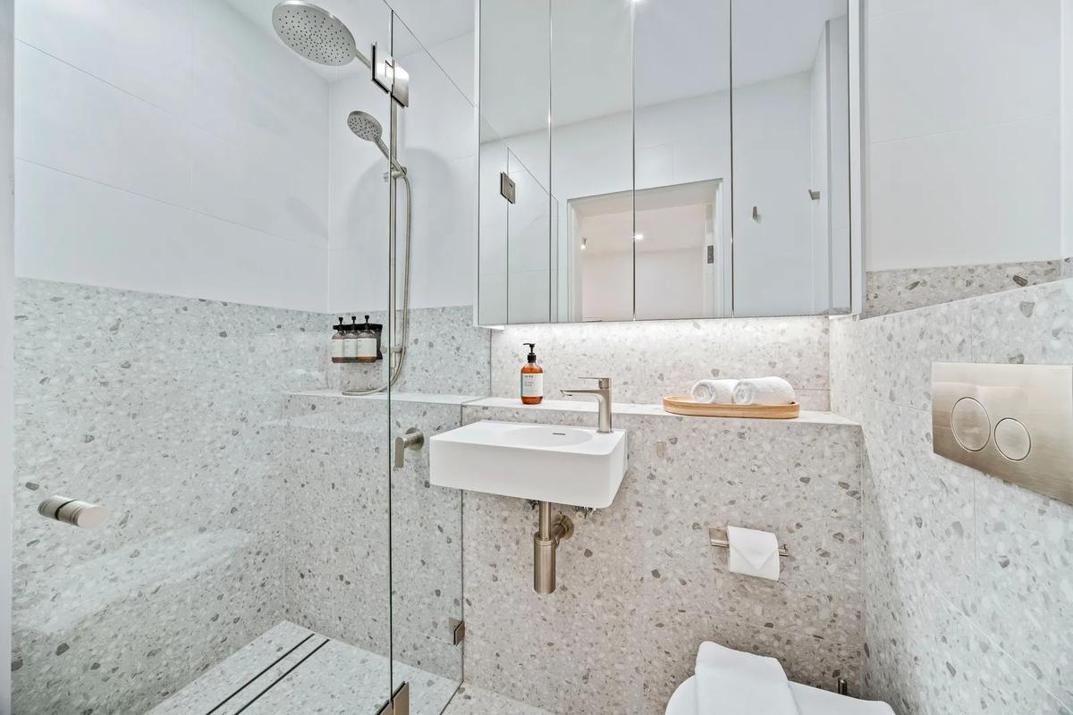 apartment-in-elizabeth-bay-14