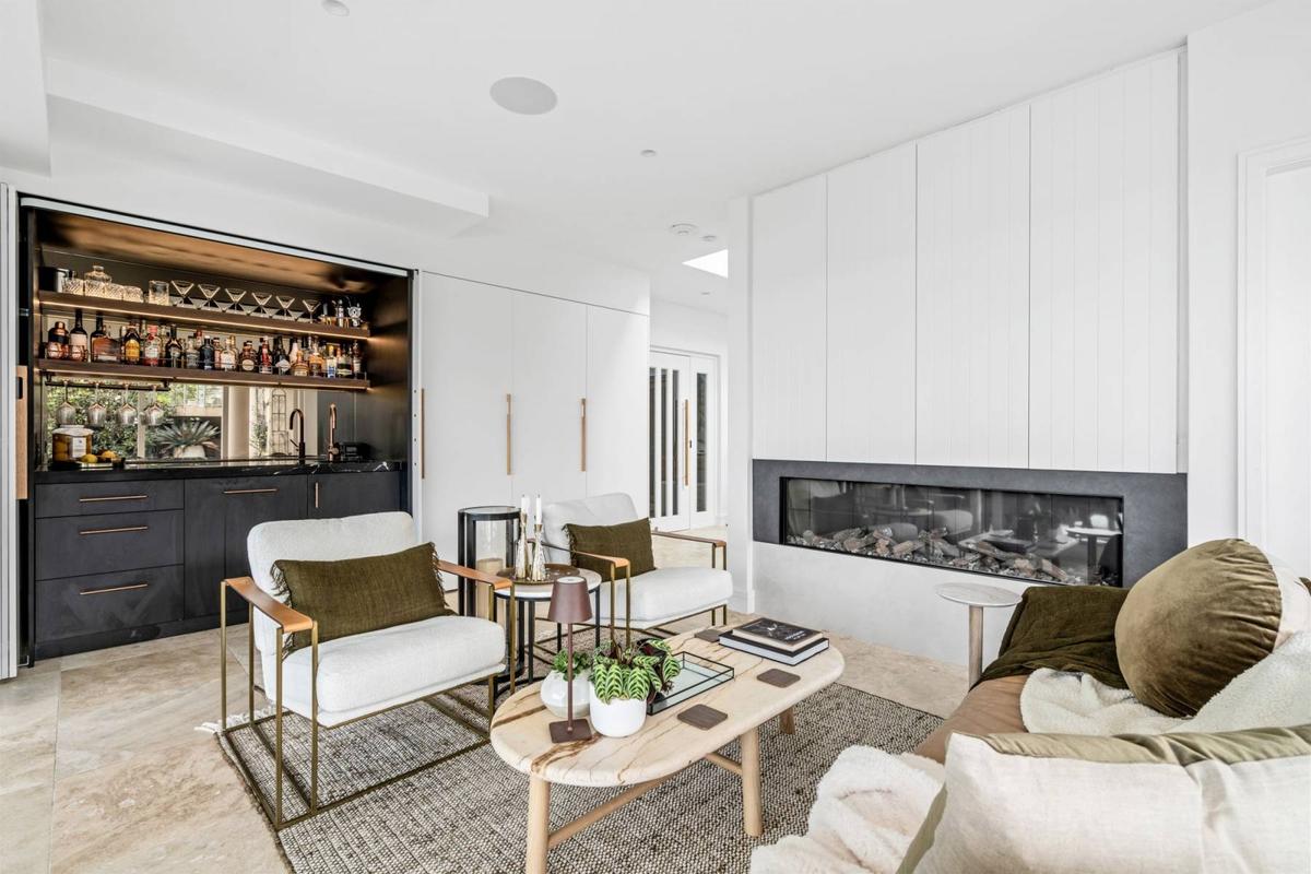fieldhouse-mansion-manly-25