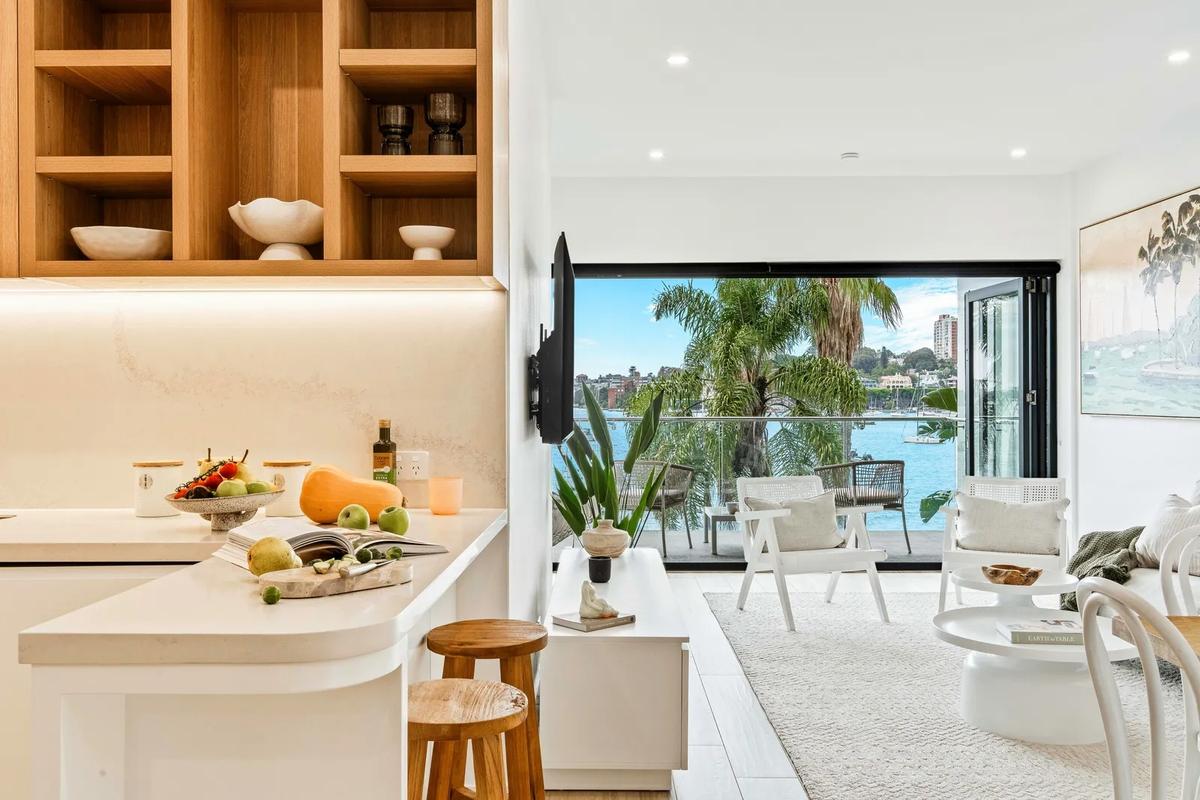 apartment-in-elizabeth-bay-7