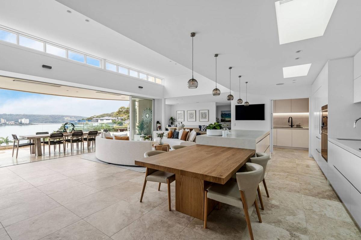 fieldhouse-mansion-manly-10