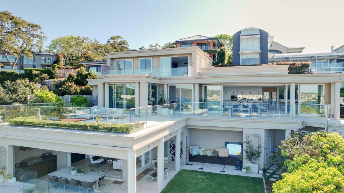 fieldhouse-mansion-manly-30