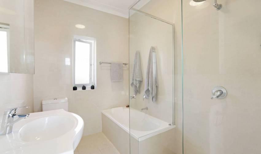 bondi-beach-villa-tahoe-10