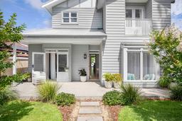 villa-asteria-north-manly-1