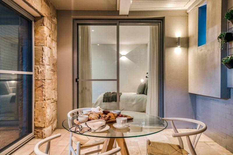 bronte-rental-villa-hacienda-22