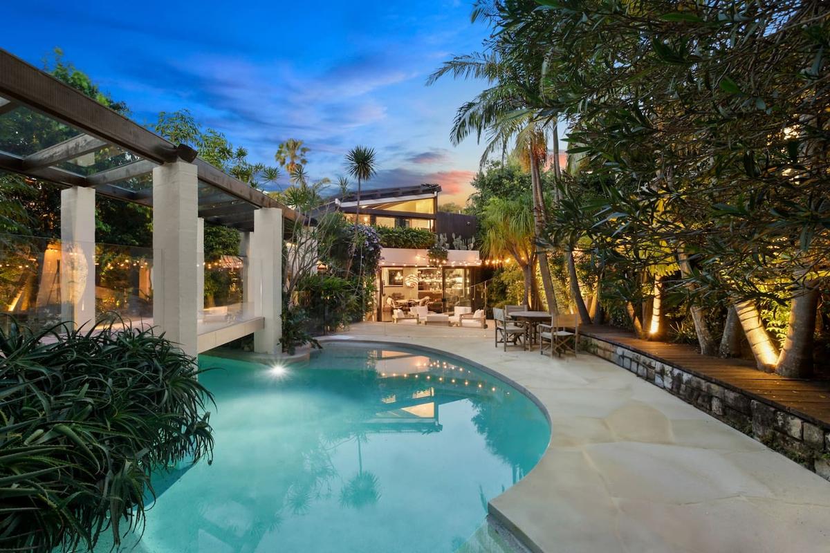 vaucluse-home-with-pool-villa-zeina-2