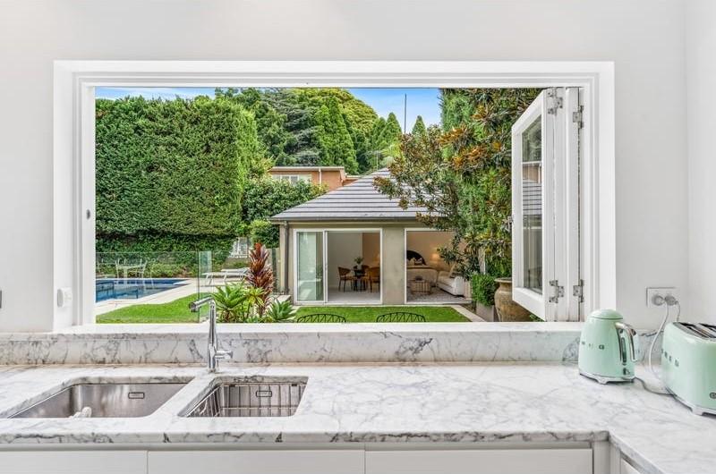 rose bay accommodation kitchen